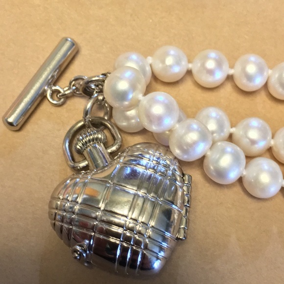 Burberry Pearl Watch with Mother of Pearl New 925 - Picture 2 of 8